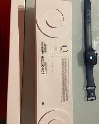 Apple watch 6 40mm GPS PER RICAMBI/NON FUNZIONANTE