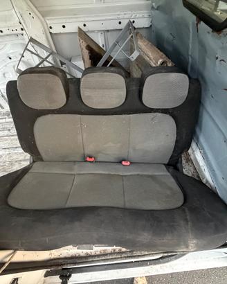 Sedile posteriore Lancia Ypslon