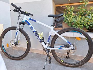 B twin MTB rockrider 250