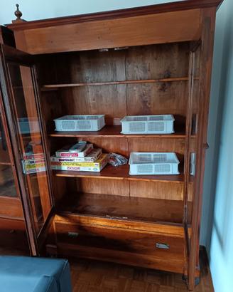 Armadio stile classico/antico