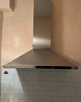Cappa da cucina in acciaio
