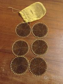 Sottobicchieri di perline