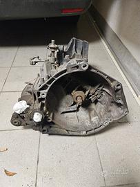 CAMBIO DUCATO 2500 T.D.  T.M.814043.S
