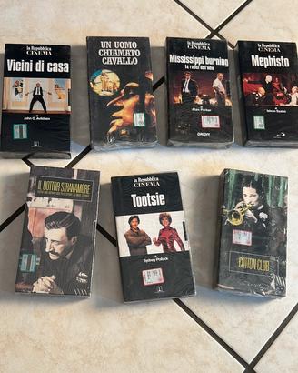 Cassette vhs vicini di casa- Tootsie- ecc