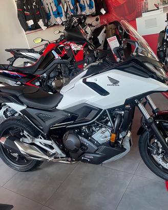 Honda NC 750 X MANUALE 2025