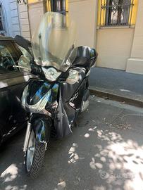 Scooter Honda SH150i ABS nero