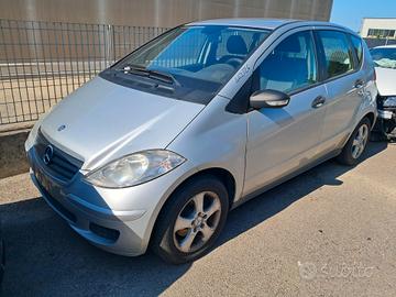 Mercedes classe A w169 anno 2007 ricambi usati