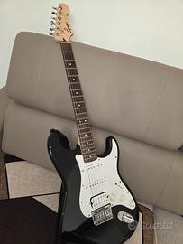 Fender Squier Debut Series HT HSS Stratocaster

