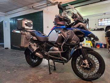 BMW GS 1200 adventure