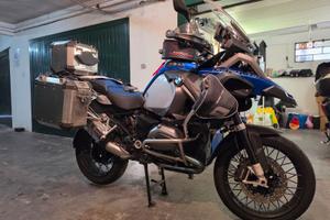 BMW GS 1200 adventure