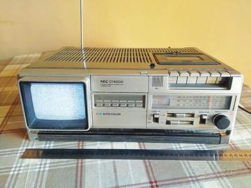 NEC CT-6000 Televisore colori, radio e cassette