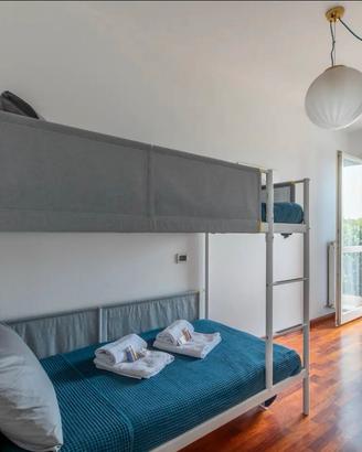 Letto a castello + armadio