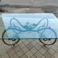 Tavolino in ferro battuto