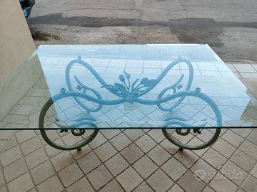 Tavolino in ferro battuto