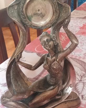 scultura donna Recuordo
