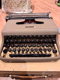 Olivetti Lettera 22 Primissima serie
