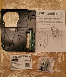 URMET 1704/955 - STAFFA PER IMPIANTI 5 FILI