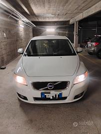 VOLVO V50 1.6 DIESEL   300.000 km