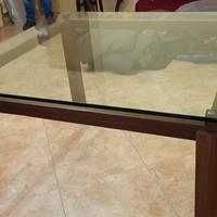 Tavolo soggiorno quadrato cristallo temperato