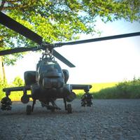 Riproduzione Elicottero AH-64 Apache classe 500