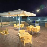 Tavolini + Sedie + Ombrelloni