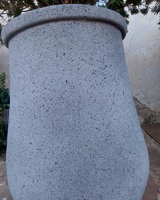 vaso di cemento per giargino