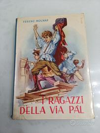 I ragazzi della via Pál Di F. Molnár illustrato 