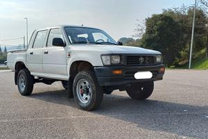 TOYOTA HILUX LN105 