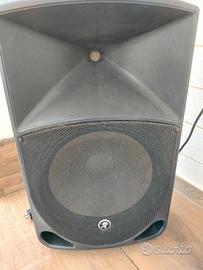 Impianto audio completo con due casse da 1000 W