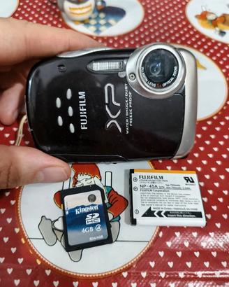 Fotocamera Fujifilm Finepix XP10 Waterproof 