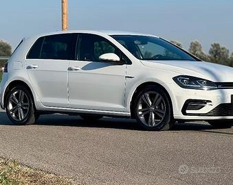 Golf 7.5 1.6 tdi r-line