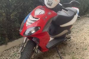 Scooter Piaggio energy power