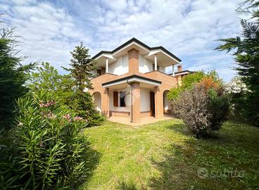 CASA SEMINDIPENDENTE A POGGIO RUSCO