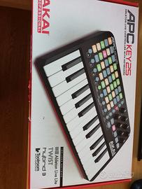 AKAI APC KEY 25