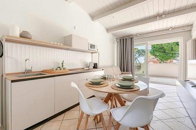 Moderno Bilocale con Terrazzo Abitabile