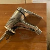 Miscelatore bidet