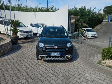 Fiat Panda Cross 1.0 FireFly S&S Hybrid Garmin