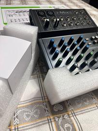 mixer audio 2 canali