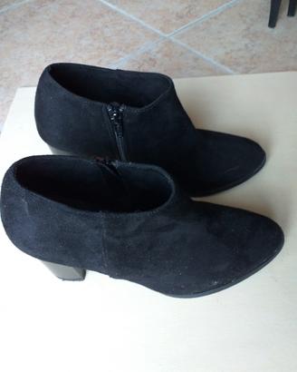 scarpe tronchetto nere  39
