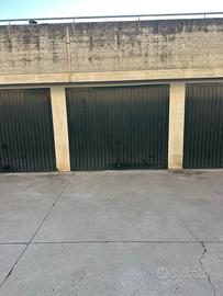 Box auto ampio