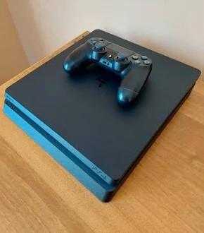 playstation 4 più base ricarica 