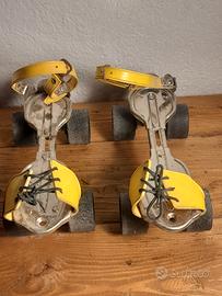 Coppia di pattini a rotelle  vintage