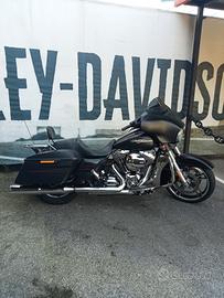 Harley-davidson Touring Street Glide Special - 201