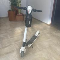 Monopattino elettrico Kugoo ES2