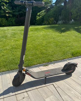 Segway Ninebot KickScooter E25