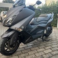 Yamaha TMax 530 - 2012
