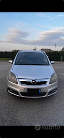 Opel Zafira seconda serie 1.9CDTI. COSMO