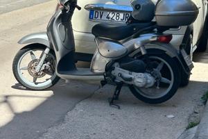 Aprilia Scarabeo 100