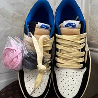 Travis Scott x Fragment Design x Air Jordan 2.0/40