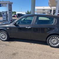 Alfa Romeo 147